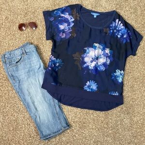 Simply Vera Floral Navy Top